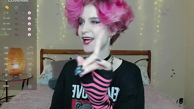 Snapshot of Angel_Julles chatting on 05.30.26 Angel Julles online show from 05.30.26