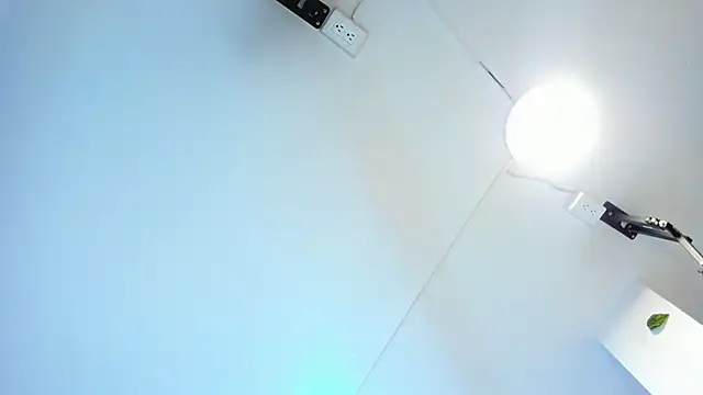 CinthiaJones online show from 10.31.25