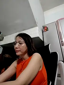 Liveryta online show from 10.30.25