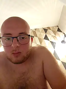 slavepuceau2 online show from 10.30.25