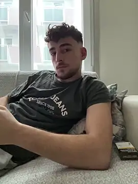 yasinesra757  online show from 02.17.26