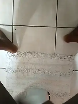 Snapshot of Ballzdeep168 chatting on 11.04.25 Ballzdeep168 online show from 11.04.25