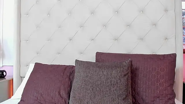 scarlett leblanc  online show from 04.07.26