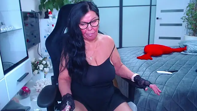 xMatureDesire online show from 12.22.24