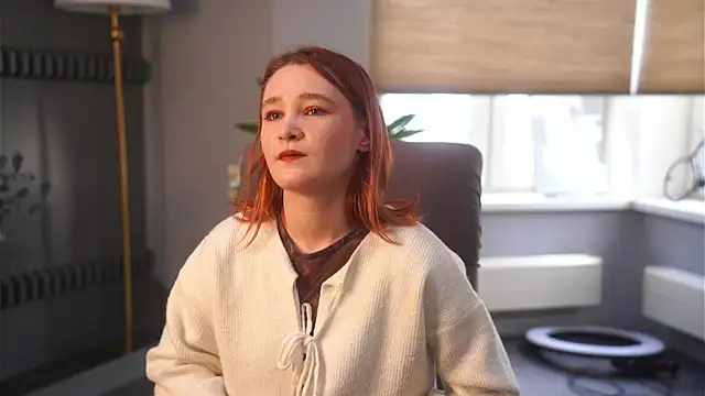 Snapshot of ChangCupp chatting on 10.31.25 ChangCupp online show from 10.31.25