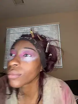 MadameMuse online show from 02.18.26