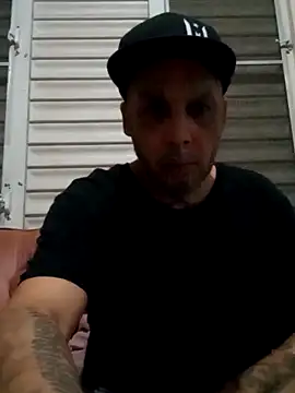 feoGG197 online show from 11.15.25