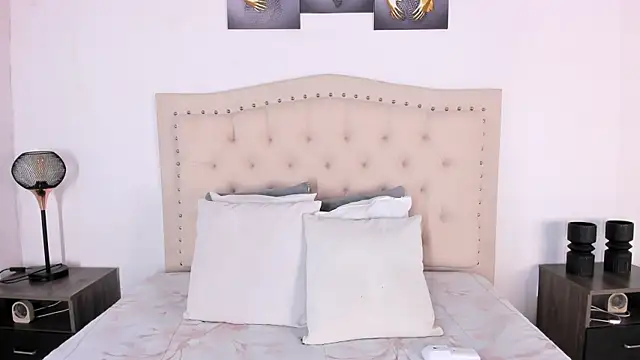 bustyluciana      online show from 04.09.26