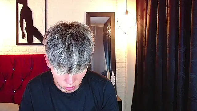 frankboyx online show from 11.14.25