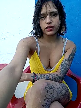 BellaChiquis  online show from 01.06.26