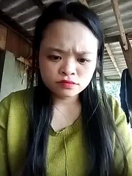 Snapshot of Serena-121 chatting on 11.02.25 Serena-121 online show from 11.02.25