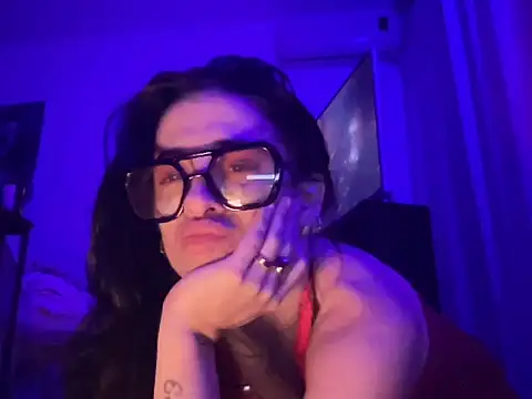 Snapshot of gatburna chatting on 11.09.25 gatburna online show from 11.09.25