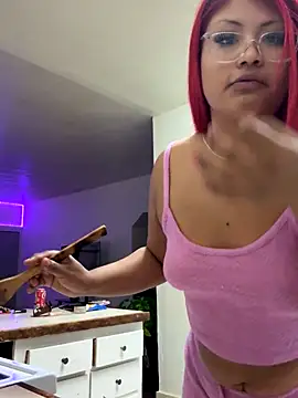 Naughtynessaa online show from 11.05.25