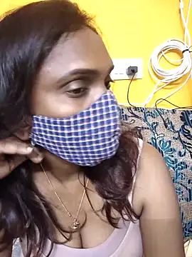 Queen-dhivya online show from 03.31.26