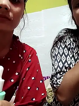 Zoya Khaan online show from 11.12.25