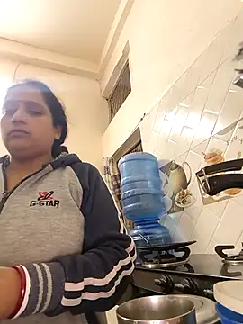 Hot-Sana2 online show from 11.03.25