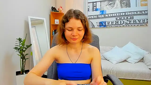 Snapshot of Stella-Maers chatting on 06.17.26 Stella-Maers online show from 06.17.26
