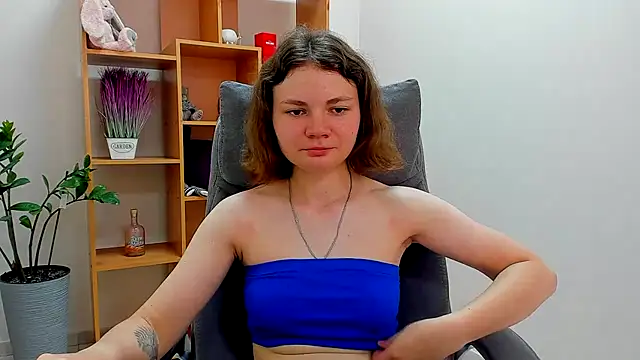 Snapshot of Stella-Maers chatting on 06.30.26 Stella-Maers online show from 06.30.26