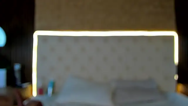 Camiila rosse online show from 01.05.26