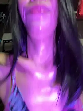 bellaUtops online show from 04.22.26