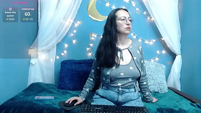 Lauryn Jones online show from 01.09.26