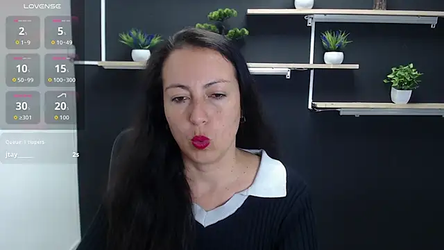 Lauryn Jones online show from 07.11.26