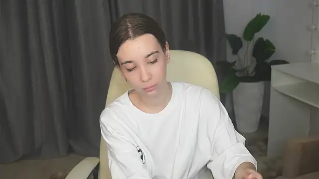 JacalynSchreiber online show from 11.04.25