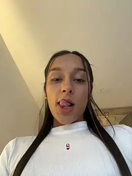 Brunettecollins05 online show from 04.14.26