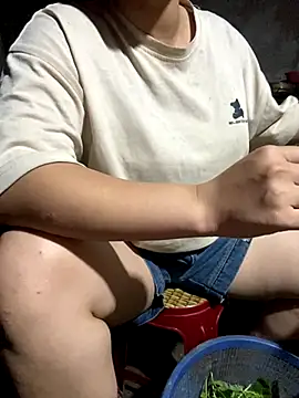 Snapshot of anhanh000 chatting on 11.06.25 anhanh000 online show from 11.06.25