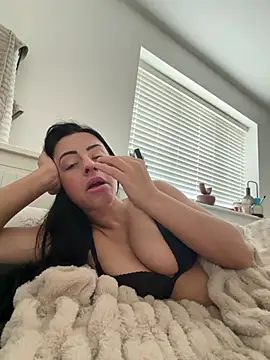 Bethrae25 online show from 03.15.26