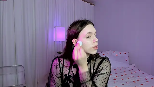 MadisonMongomeri online show from 12.20.25