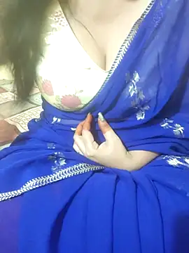 Snapshot of mouni499 chatting on 05.23.26 mouni499 online show from 05.23.26