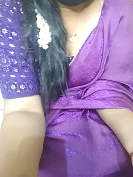 Snapshot of mouni499 chatting on 05.24.26 mouni499 online show from 05.24.26