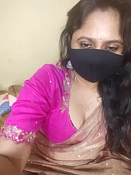 Snapshot of mouni499 chatting on 05.31.26 mouni499 online show from 05.31.26