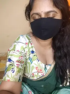 Snapshot of mouni499 chatting on 06.03.26 mouni499 online show from 06.03.26