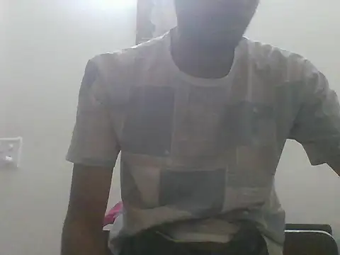 Snapshot of Bull_Dick_69 chatting on 11.07.25 Bull Dick 69 online show from 11.07.25