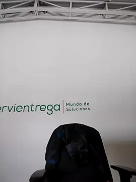 Snapshot of Andy-ss chatting on 11.01.25 Andy-ss online show from 11.01.25