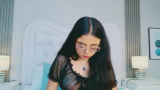 ScarlettPetrova online show from 04.20.26