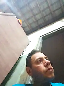 013boyy online show from 12.03.25