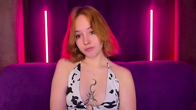 Snapshot of RikkiChoco chatting on 02.15.26 RikkiChoco online show from 02.15.26