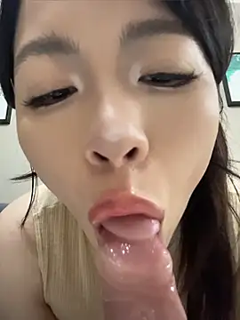 Sinicoco online show from 04.21.26