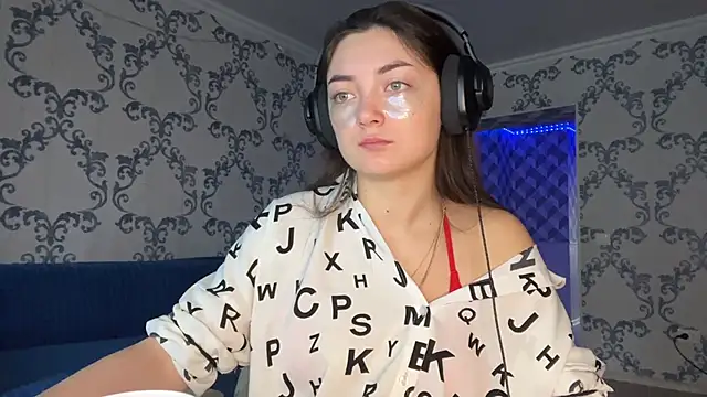 TwotyBright online show from 01.17.26