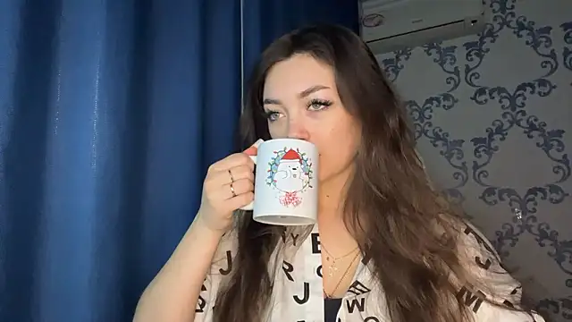 TwotyBright online show from 02.16.26