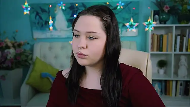 Snapshot of TinaBakers_ chatting on 11.06.25 TinaBakers online show from 11.06.25