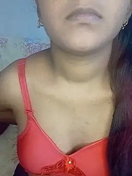 Snapshot of Neha533 chatting on 05.08.26 Neha533 online show from 05.08.26