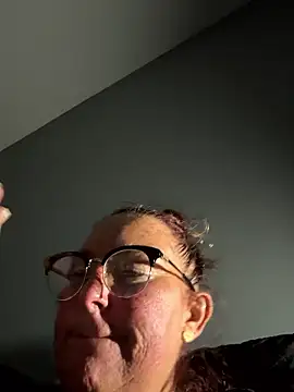 Snapshot of Angel-LinaX chatting on 01.09.26 Angel-LinaX online show from 01.09.26