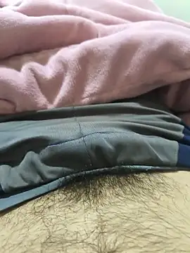 Snapshot of Pocoyo998 chatting on 11.02.25 Pocoyo998 online show from 11.02.25