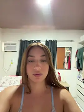 meninadeparis online show from 07.20.26