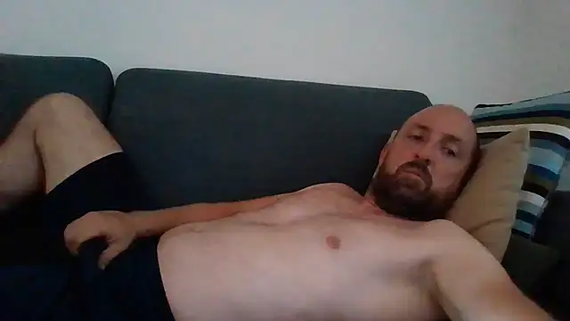 Snapshot of luca_beech88 chatting on 06.24.26 luca beech88 online show from 06.24.26