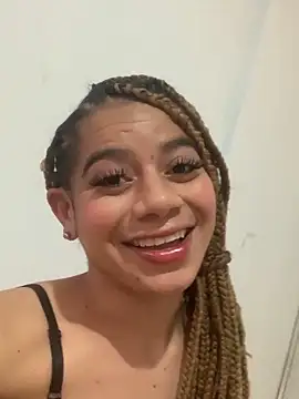 Snapshot of Megan2026 chatting on 11.03.25 Megan2026 online show from 11.03.25